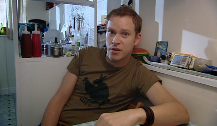 THERE'S LOADS NEEDS DOING BEFORE HE COMES BACK, BUT I JUST FEEL A BIT DIRTY, YOU KNOW. 