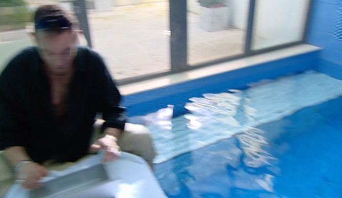 'NOTHING DODGY ABOUT THIS, JUST GOING FOR A SWIM IN MY TRUNKS. 