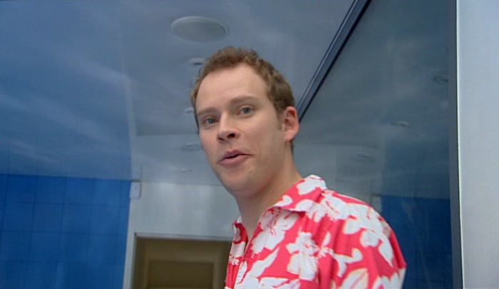 'NOTHING DODGY ABOUT THIS, JUST GOING FOR A SWIM IN MY TRUNKS. 