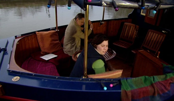 (JEZ) 'PROBABLY GOOD THINGS DIDN'T WORK OUT, SHE IS TOTALLY OVER-REACTING! 