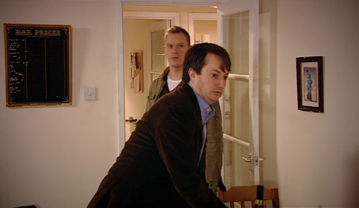 - IS HE ON THE PHONE? - OH, GOD... 