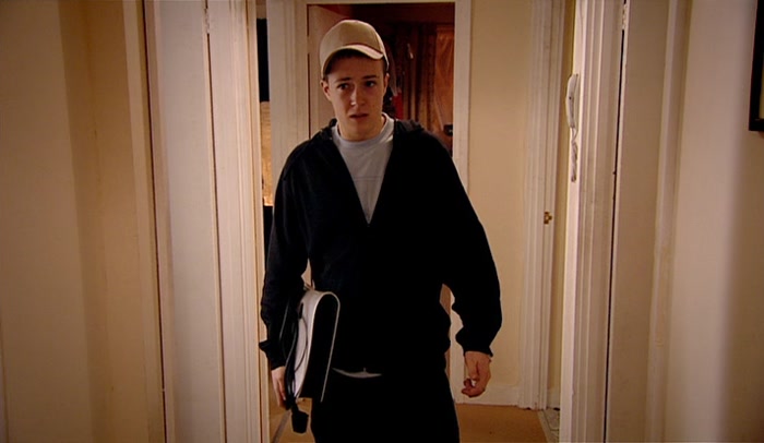 - I'M... I'M LOOKING FOR... KENNY? - KENNY'S NOT HERE. 