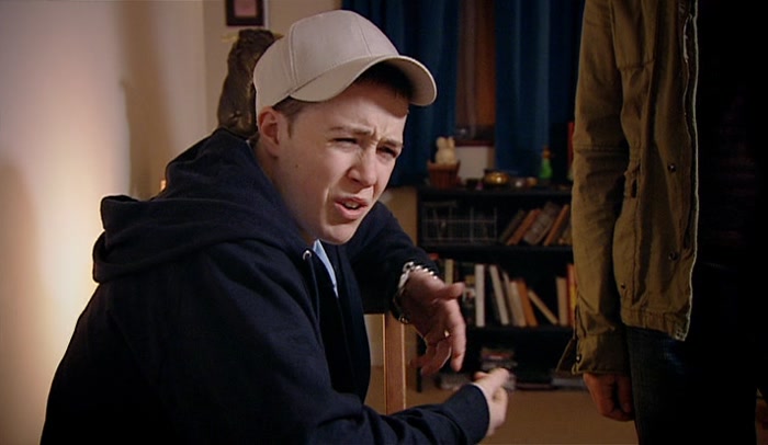 - HE MIGHT DO A SHIT IN THERE. - I'M NOT GONNA SHIT! 