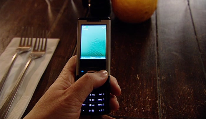 'NO CALLS. EVERYONE I KNOW DOESN'T WANT TO TALK TO ME. 