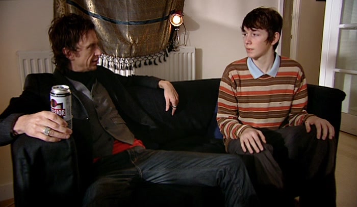 - IT WOULD BE SUPER HANS. - I KNEW YOU WOULD. WHO WOULDN'T? 