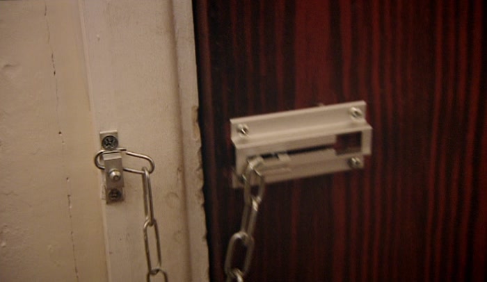 'ANGRY, TWEEDY FATHER! THIS IS A CHAIN-ON SCENARIO.' 