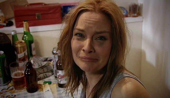 'WHAT DO I DO? PUT THE KETTLE ON?  