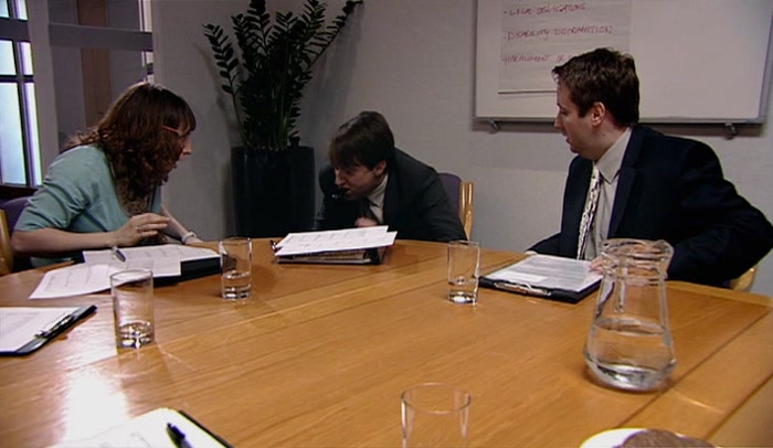 - LEVER, GET THE LEVER! - WHAT? 