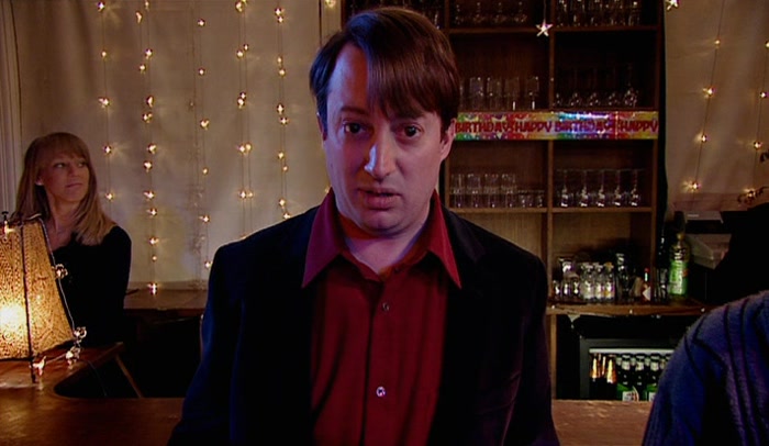 - SO I THOUGHT, NOW'S YOUR CHANCE. - WOW, A VIOLIN! 