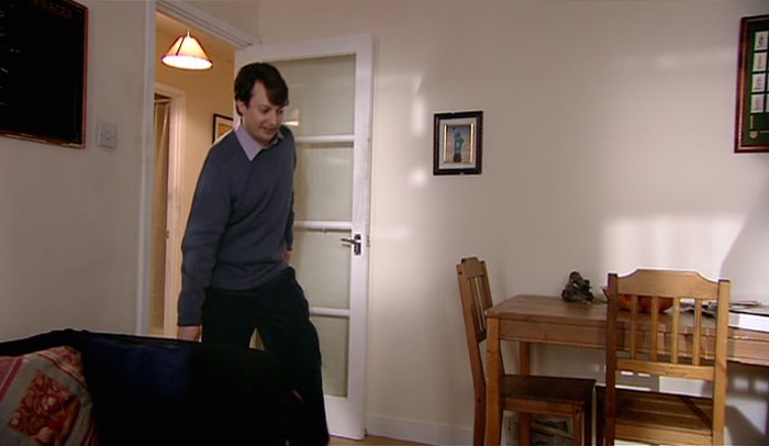 SO, MARTIN, JACKIE TELLS ME YOU'RE A SCOTS GUARDSMAN. 