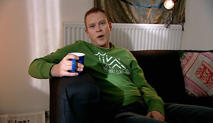 AND I SUPPOSE YOUR RELATIONSHIP WITH YOUR MUM IS HEALTHY, IS IT? 