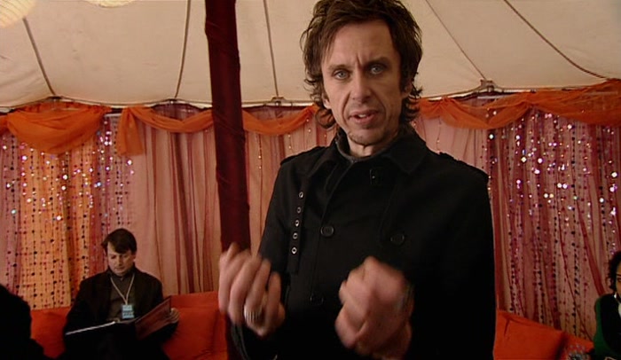 THE SHIT UNDER MY FINGERNAILS HAS PROBABLY GOT LOADS OF GEAR IN IT. 