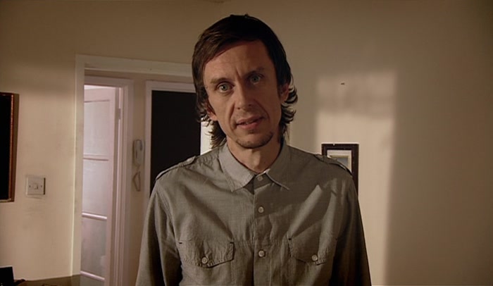 COULD YOU PLEASE STOP AGREEING THAT I'M A DICKHEAD! I'M NOT A DICKHEAD. 