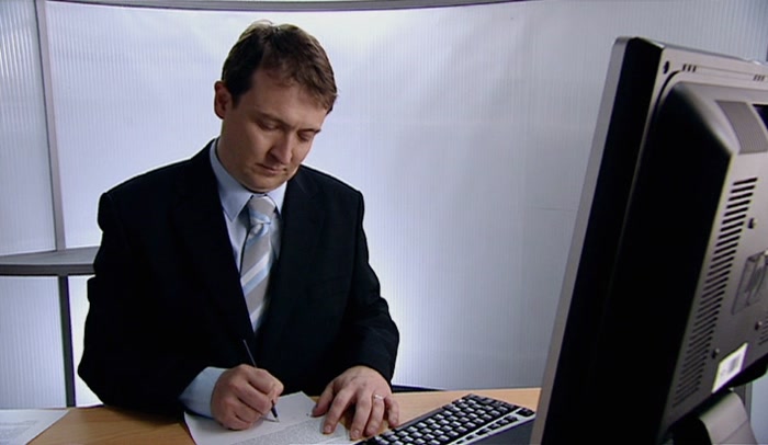 I'M SORRY TO BOTHER YOU AT WORK. I WANTED TO APOLOGISE. 