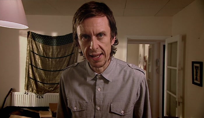 - HE THINKS YOU'RE A DICKHEAD. - JUST BECAUSE HE'S A DICKHEAD 