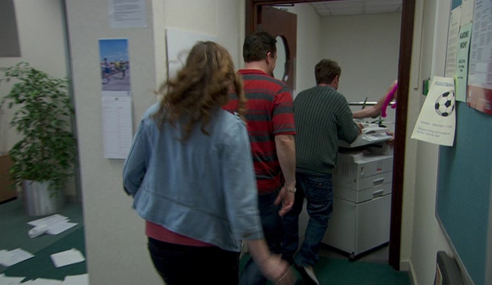 SCREW IT! WHO NEEDS PHOTOCOPIERS WHEN YOU'VE GOT A WOMAN 