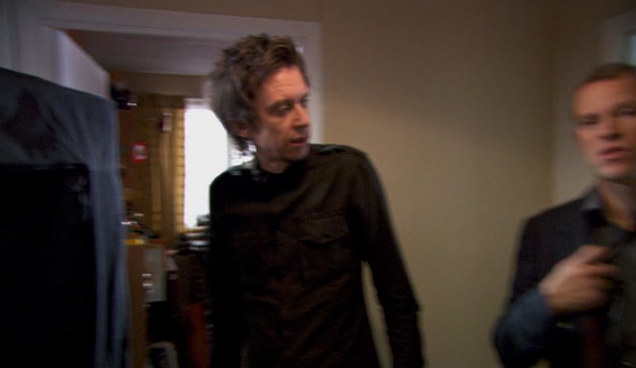 I CAN HELP FOR A LITTLE SWEETENER, A FIVER? 