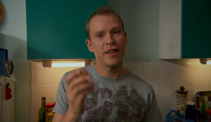 YEAH, SO IT'S GOING TO BE THE CLASSIC ONE-EGG OMELETTE. 