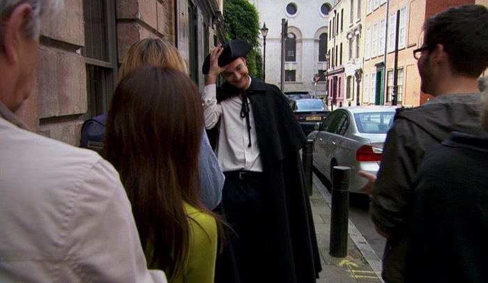 (TUTS) HE THINK'S HE'S DICK TURPIN!  
