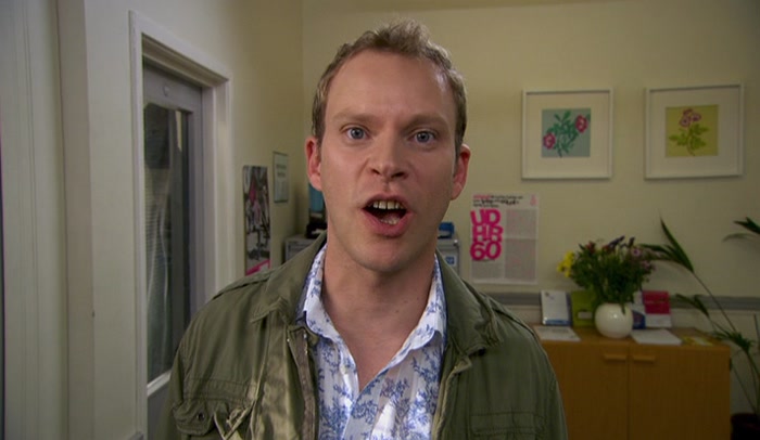 PETER SOUNDS LIKE A HONKING GREAT WANKER. 