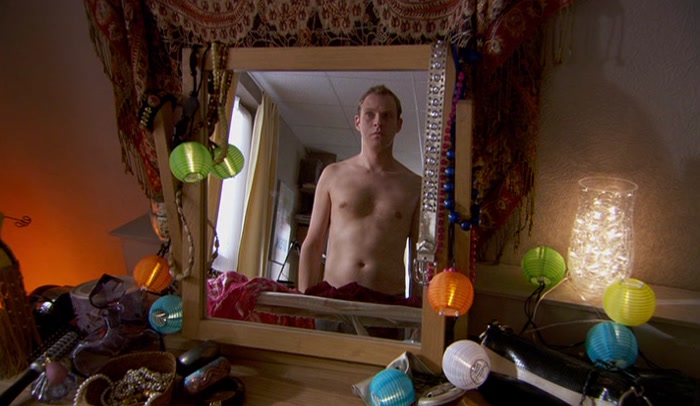 OH, MY GIDDY ARSE!  
