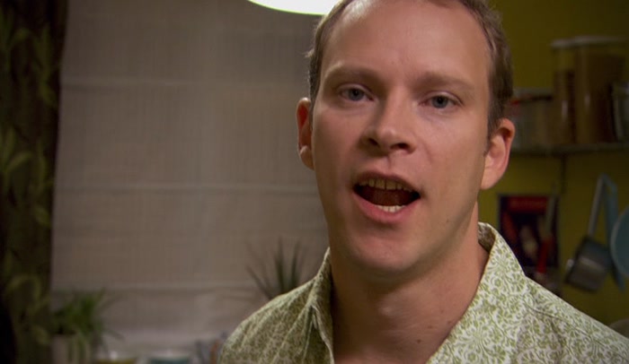 NOT SO CLEVER NOW I'M HUMPING YOUR GIRLFRIEND, ARE YOU? 
