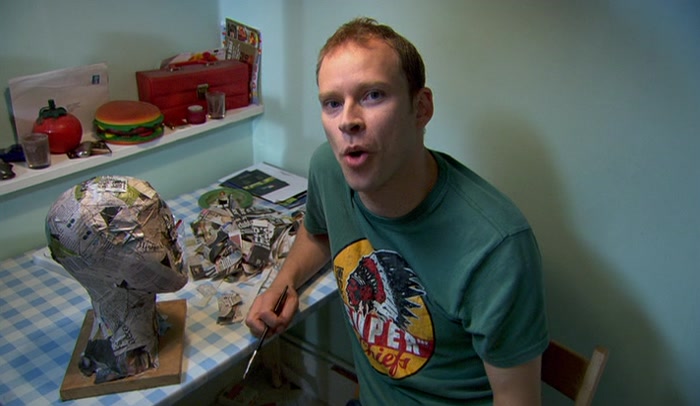 I'VE GOT LOADS OF OTHER PRESENTS, THIS IS JUST THE TOPPER. 