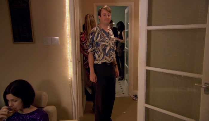 JUST GOT TO MAKE SURE SHE DOESN'T RUN INTO GERARD OR THE POO... 