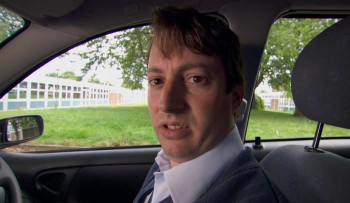 - SHALL I JUST... GO? - THAT'S THE GENERAL IDEA. 