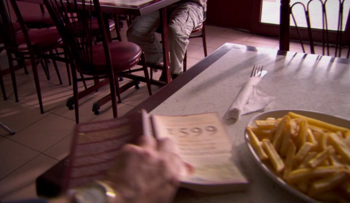 THIS IS THE LIFE - BIT OF SHAKY, ENORMOUS PLATE OF CHIPS. 