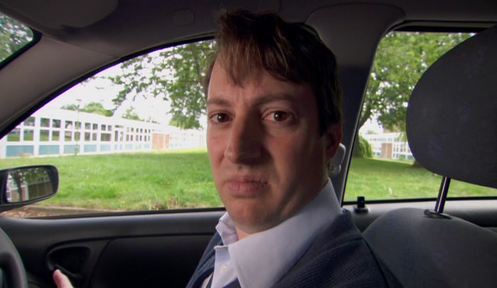 - SHALL I JUST... GO? - THAT'S THE GENERAL IDEA. 