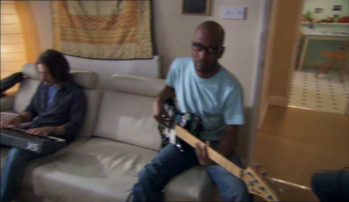 'I CAN'T PLAY THE SAX.  