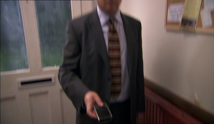 'I NEVER USED TO LET MY BATTERY RUN DOWN. I MISS YOU, PHONE.' 