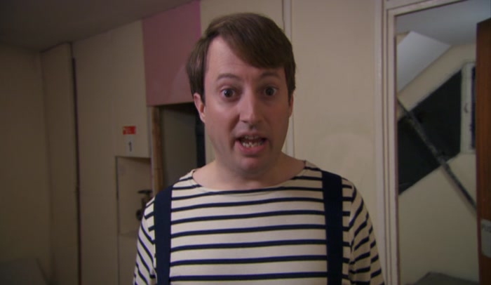 IF DOBBY'S HERE, I NEED TO MAKE IT UP WITH A GESTURE, SOMETHING EXTRAORDINARY. 