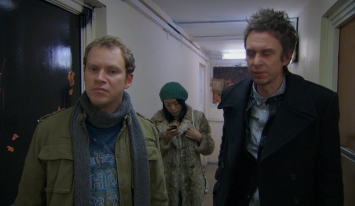 HAVE A COKE AND A TUNA SANDWICH, JUST MONG OUT TO SOME SNOW PATROL. 