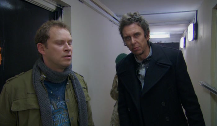 HAVE A COKE AND A TUNA SANDWICH, JUST MONG OUT TO SOME SNOW PATROL. 