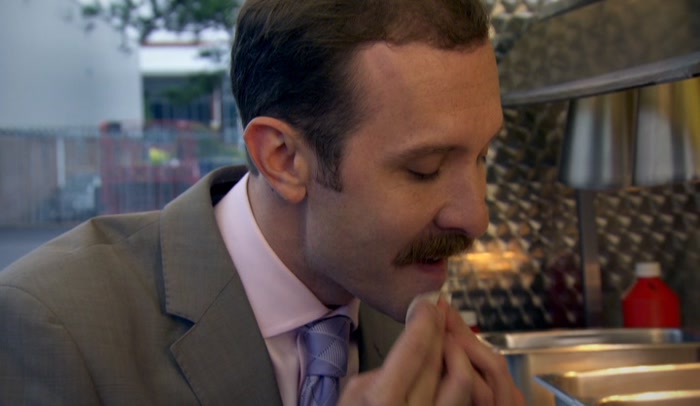 'THIS MUST BE THE GREATEST QUANTITY OF SQUEEZABLE MUSTARD 