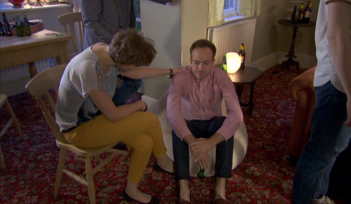SO, NEIL BROKE UP WITH ALICE.  
