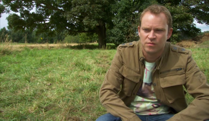 NO, I'M JUST ON A PICNIC. I'LL SPIT THESE OLIVES OUT, HANG ON. 