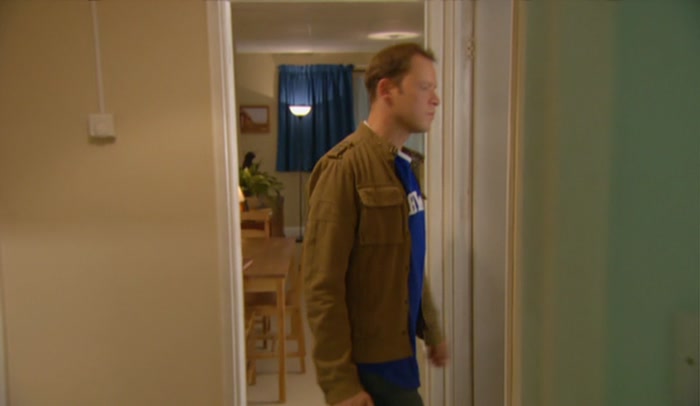 'FINE, I'LL GO, BUT BEFORE I DO, I'M RECLAIMING THE FALKLANDS.' 