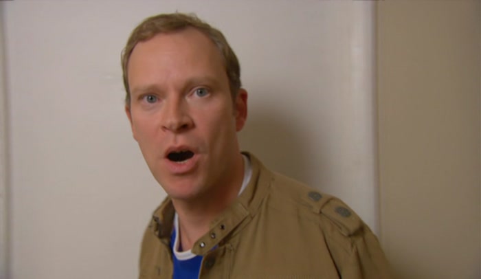 HE'S USING MY MUG, MARK. THEY'RE ALL MY MUGS, JEZ. 