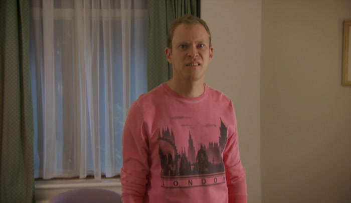 - YES. HOW DO YOU...? - I, ER... MUST HAVE SEEN YOU BEFORE... 