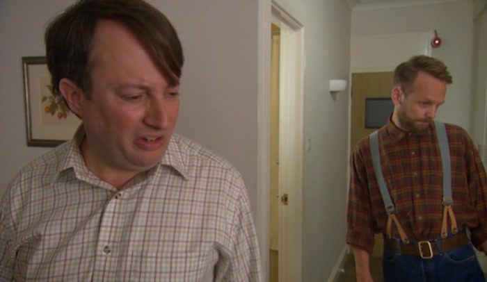 - THAT'S JEREMY. - WHAT'S JEREMY DOING IN MY BEDROOM? 