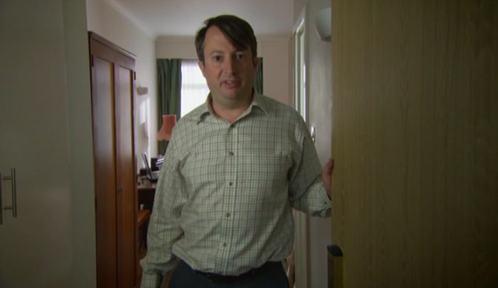 DID YOU JUST ARRIVE? DID-DID YOUR PHONE DIE? 