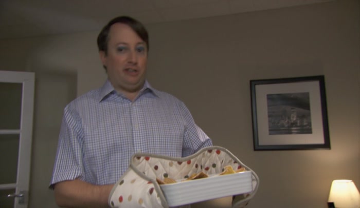 - IT'S MEGAN. - OH, OF COURSE! 