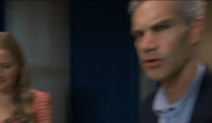 - THAT SHE HATES. - ARE YOU WEARING EYESHADOW, MARK? 