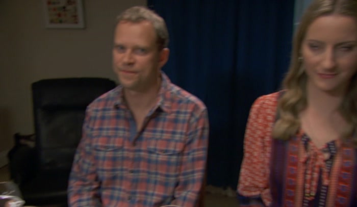 - THAT SHE HATES. - ARE YOU WEARING EYESHADOW, MARK? 