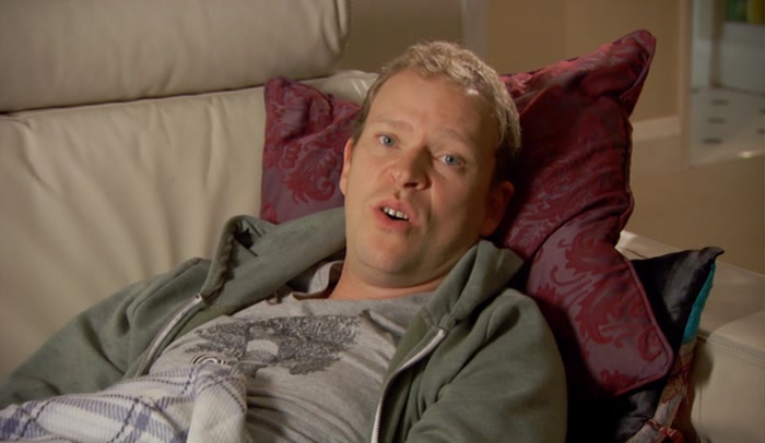 - WILL YOU PULL ME OFF? - I'M NOT ABOUT TO PULL YOU OFF, JEREMY. 