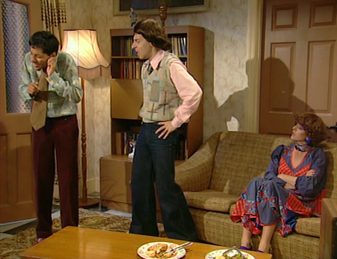 - OH, RIGHT! - OOH! NO! NO! 