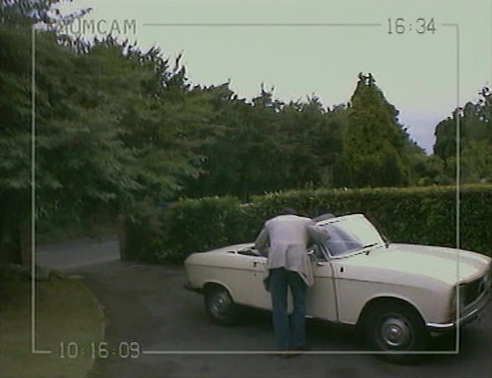 - ROY! ROY! - DID YOU TELL HIM HE COULD TOUCH THE CAR? 